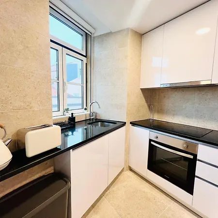 Pink House Ii Beautiful 2 Bedroom Flat In City Center Appartement Lissabon