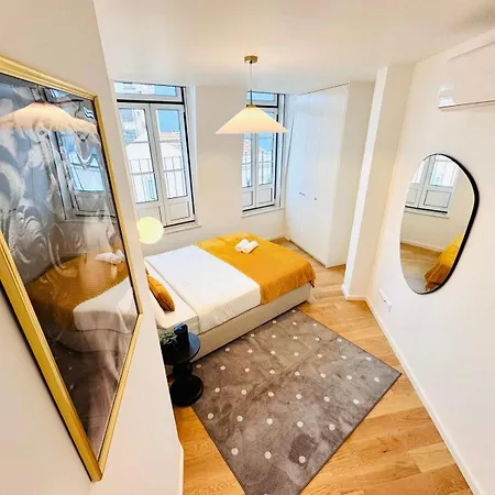 Pink House Ii Beautiful 2 Bedroom Flat In City Center Apartment Lisbon