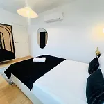 Pink House Ii Beautiful 2 Bedroom Flat In City Center Lisboa