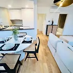 Daire Pink House Ii Beautiful 2 Bedroom Flat In City Center Lisboa