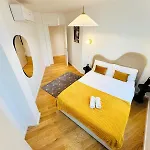 Pink House Ii Beautiful 2 Bedroom Flat In City Center Lisboa