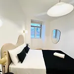 Pink House Ii Beautiful 2 Bedroom Flat In City Center * Lisboa