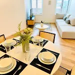 Daire Pink House Ii Beautiful 2 Bedroom Flat In City Center