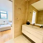 Pink House Ii Beautiful 2 Bedroom Flat In City Center *
