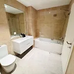 Daire Pink House Ii Beautiful 2 Bedroom Flat In City Center *