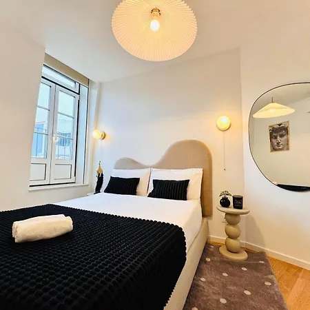 Pink House Ii Beautiful 2 Bedroom Flat In City Center Apartamento Lisboa