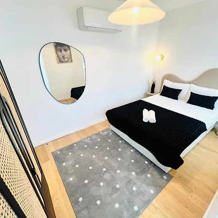 Apartamento Pink House Ii Beautiful 2 Bedroom Flat In City Center